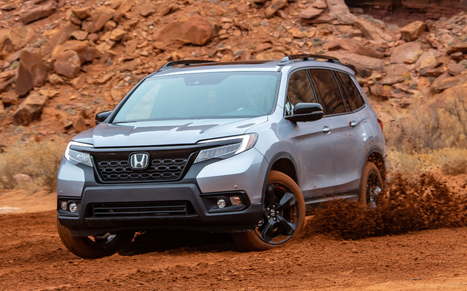 Comparison Honda CRV EX 2019 vs Honda Passport Elite 2019 SUV Drive